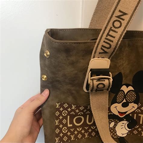 louis vuitton mickey mouse tasche|louis vuitton handtasche deutschland.